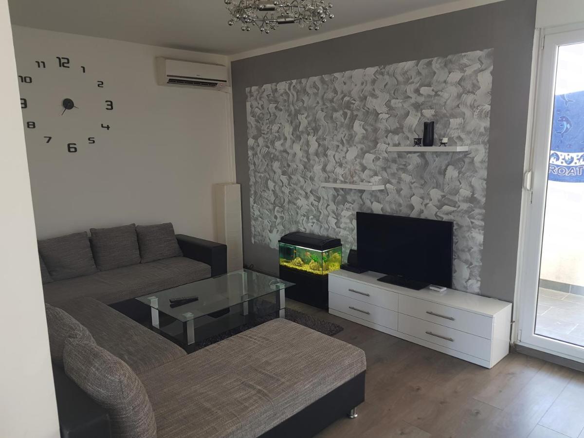 Apartman Duzel Apartment Split Exterior photo
